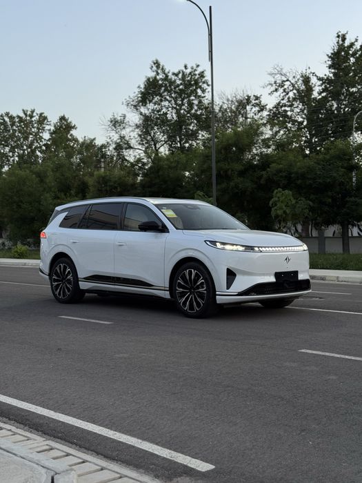 Dongfeng EP008 210 km 2026 model