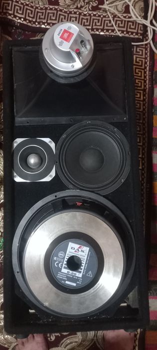 Sredni kalonka sotiladi