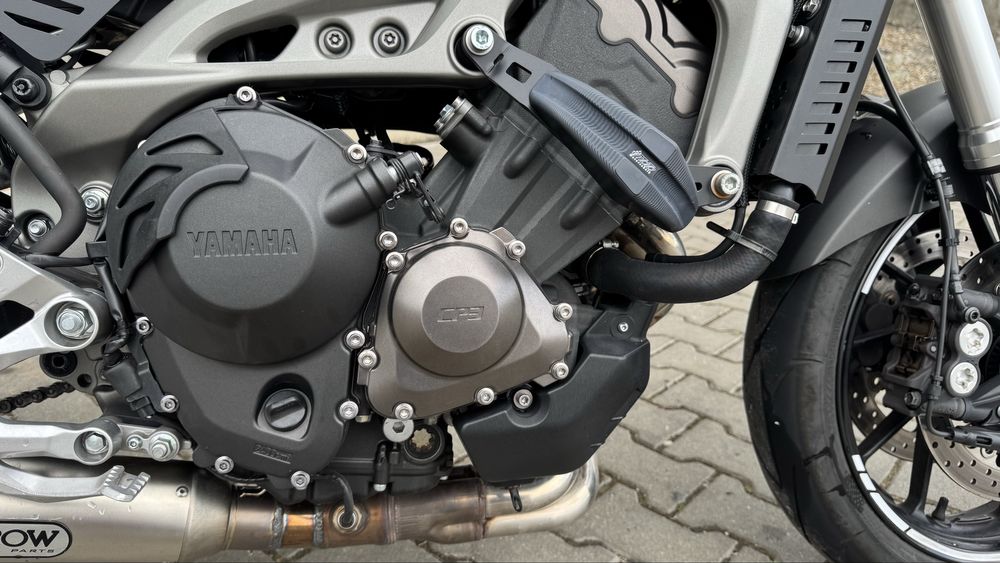 Yamaha MT-09 2014 ABS (Nu Suzuki, Honda, Kawasaki, CF Moto, KTM, BMW)