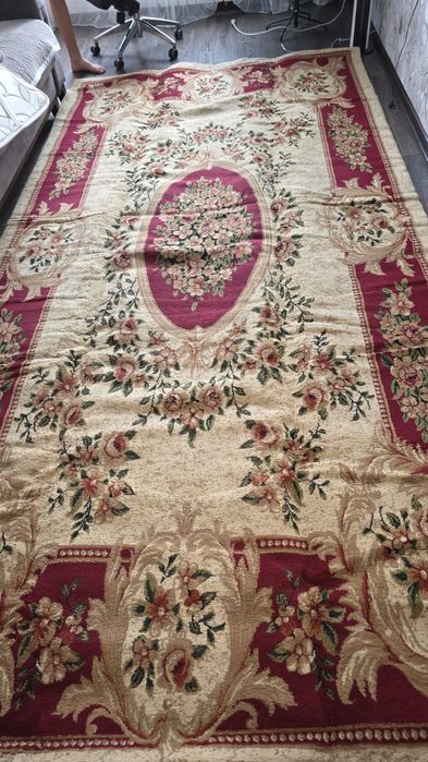 Продам  ковер...