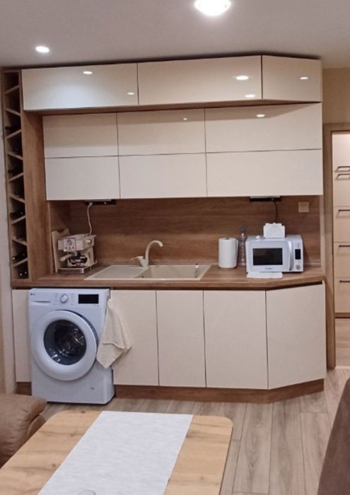 Мебели по поръчка