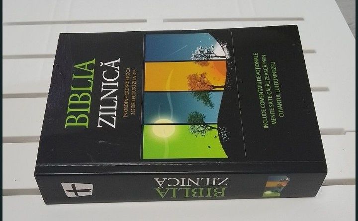 Vând Biblia zilnică NTR