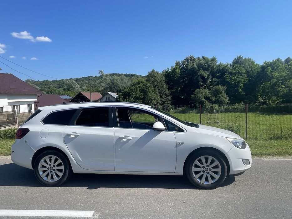 OPEL Astra 2011 — imagine 2
