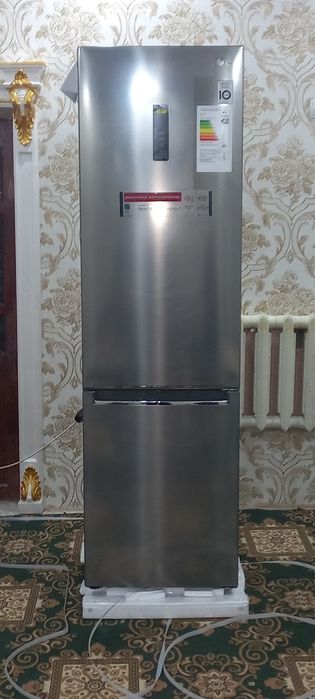 Xolodilnik LG 2 kamerali