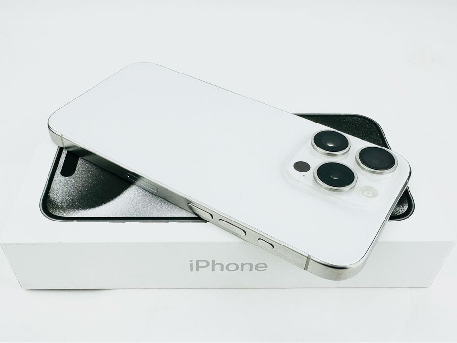 Apple iPhone 15 Pro 256GB White Titanium Перфектен! Гаранция!