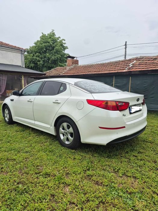 Kia K5 фабрична газ