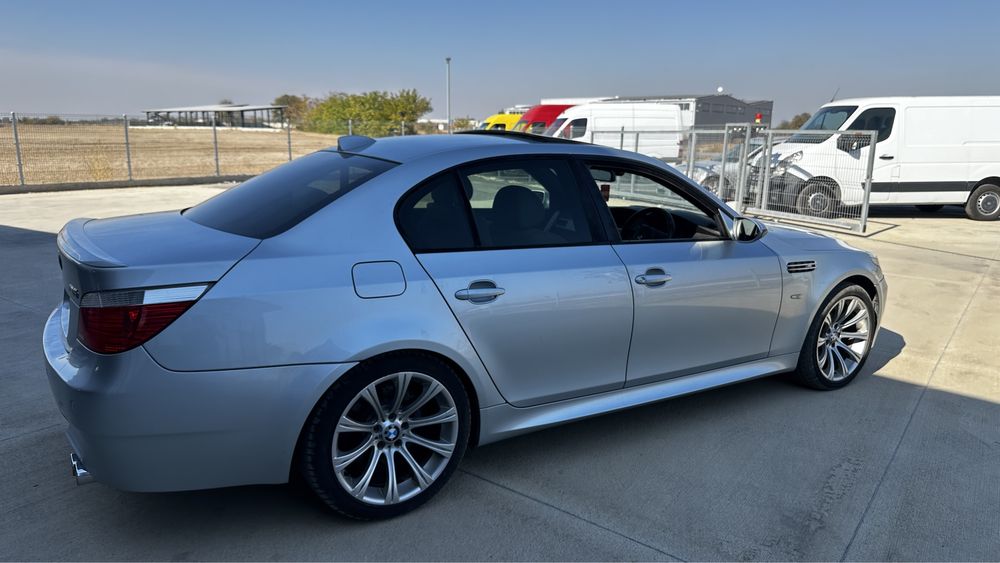 Bmw m5 e60 s85 м5 е60
