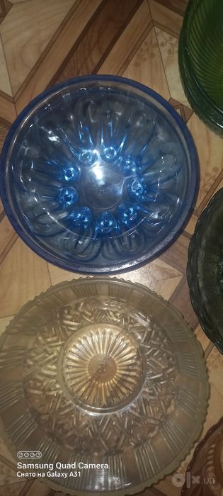Продаю   вазочки разные .Всё за 150 тыс.