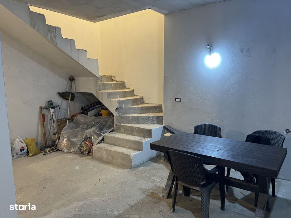 Vilă P+1 duplex la cheie cu 2 si 3 dormitoare și utilități