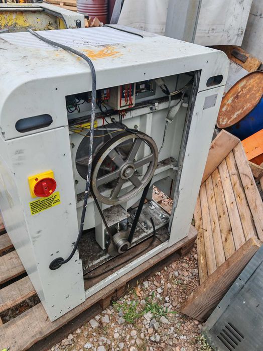 Миксери за тониране на боя.