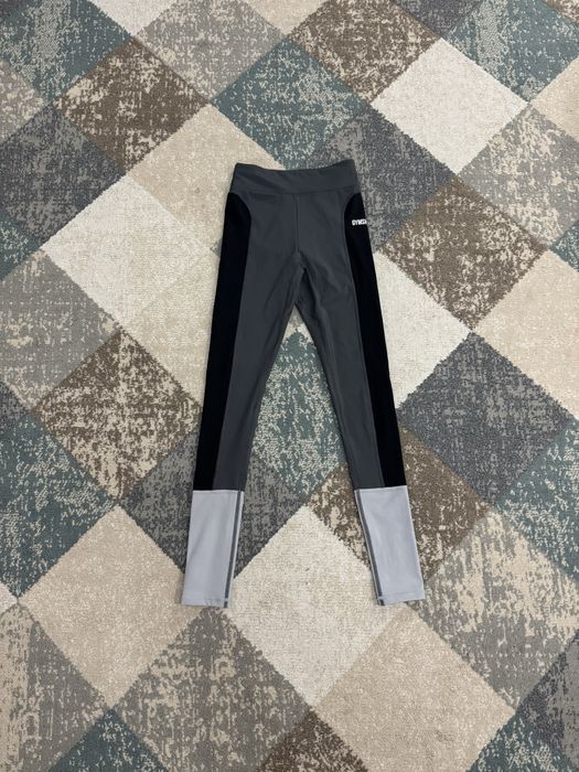 Дамски клин GYMSHARK