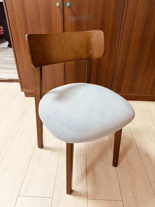 Новые стулья, доставка по Алматы