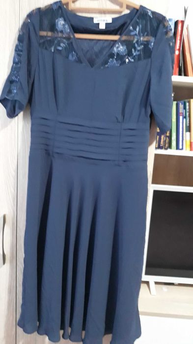 Нова дамска рокля Данини рр 46