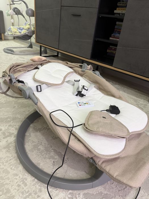 Шезлонг десткий