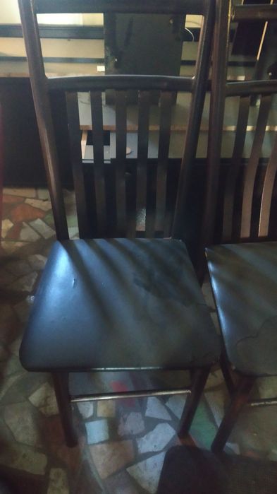 Продаю стулья,столы