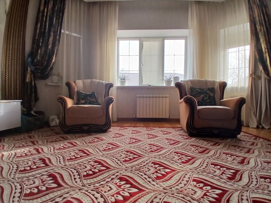 Диван сатылады 60000