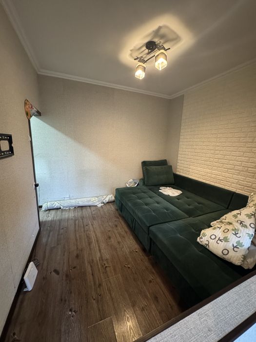 Срочно! 1/1/4, Мирзо Улугбек, 190 школа, можно под офис, 33м2, 51500