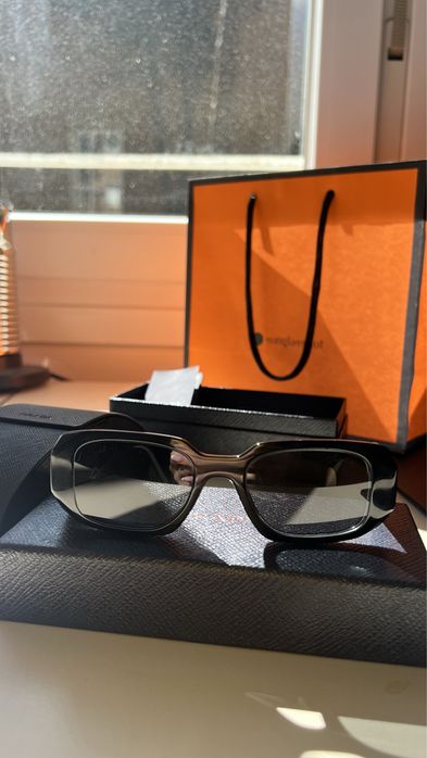 Prada слънчеви очила