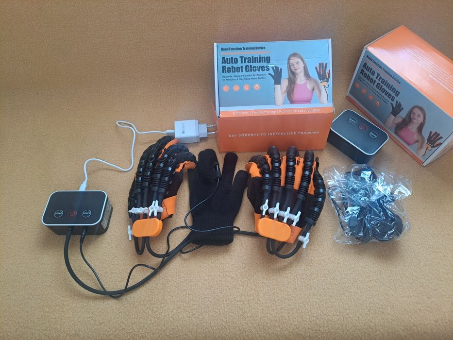 Mănușă robotică recuperare avc pareză