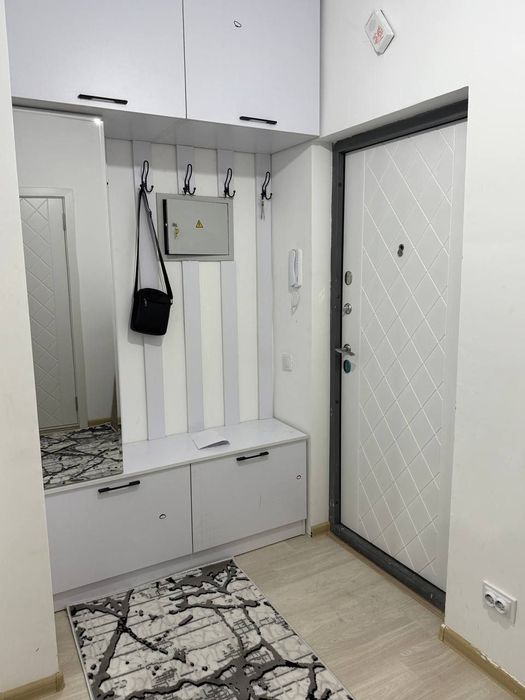 Продаю квартиру Яшнабадский р-он Авиасозлар 1-ком 28м2. 6-этаж 10-этаж