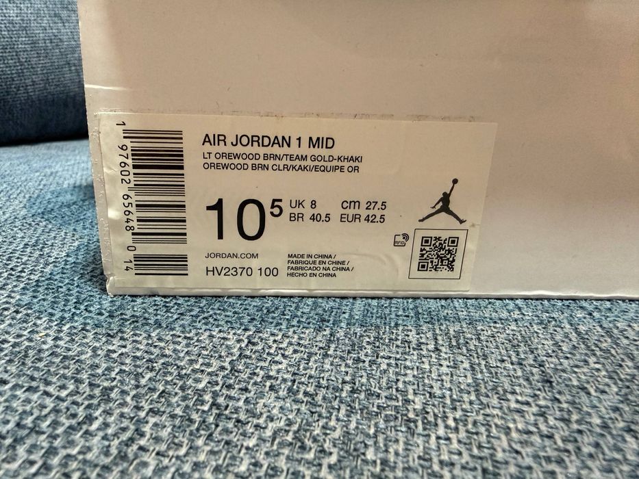 Air Jordan 1 mid