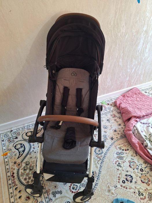 Продам коляска bumbleride