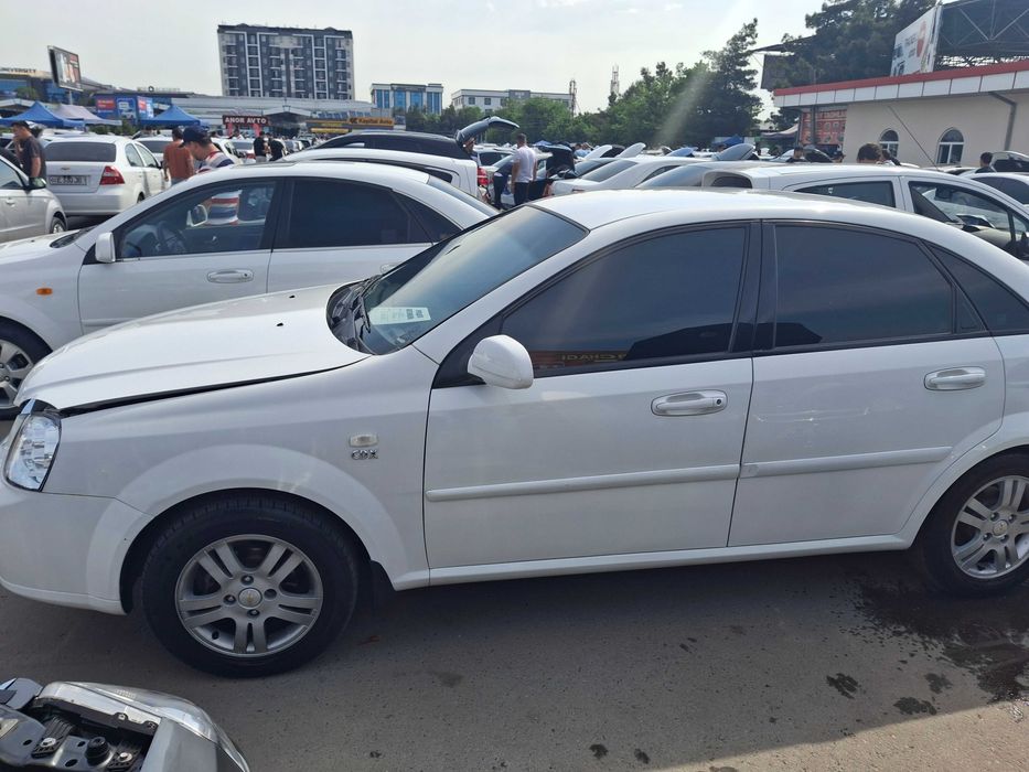 Chevrolet Lacetti / Gentra 2010 — 4
