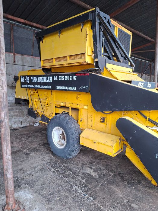 Фъстъко-комбайн и вадачка за фъстъци ÖZ-İŞ Tarım Makinaları "Имамоглу"