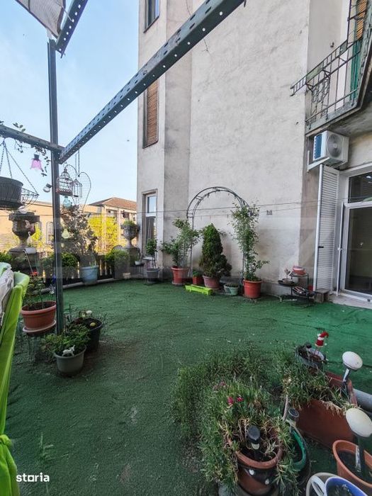 Cladire istorica, 175mp-5 camere, etaj 1, terasa si balcon, zona Iosef