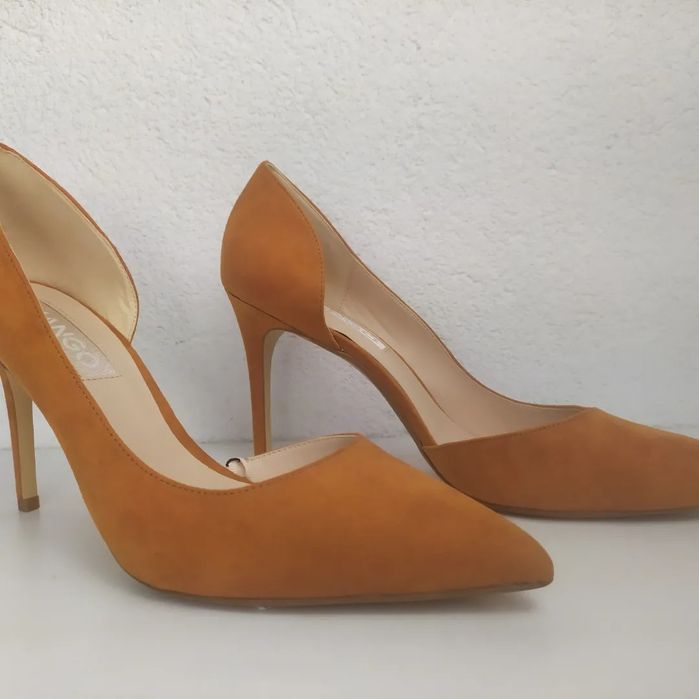 Дамски обувки на ток на едро  36-41