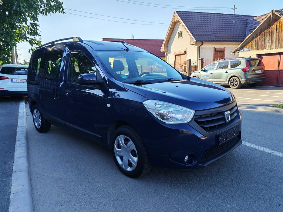 Dacia DOKKER 1.5 DCI, 90 CP, Climă, Navi, autoturism cu 5 locuri