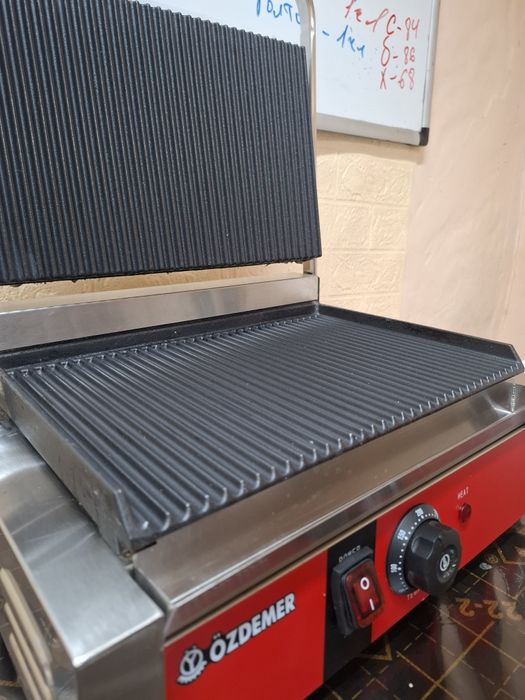 Продам гриль и слайсер