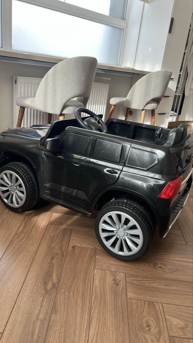 Продам машину для детей