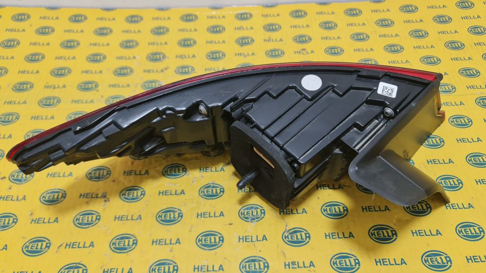 Lampa tripla stop led VW Arteon 3g8 facelift 3G8945208J