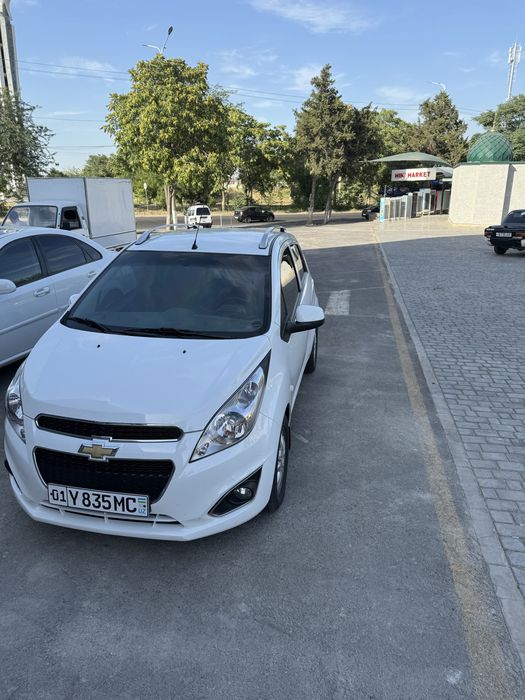 spark oq navorotlari bor