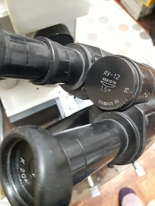 Микроскоп продам