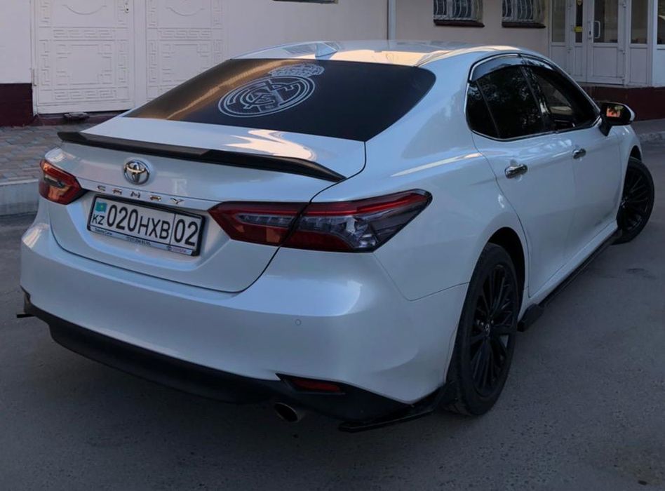 Сплиттер на Тойота Камри 70