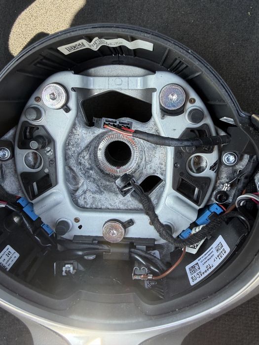 М волан с подгрев,вибрация бмв х5 х6 ф15 ф16 (volan s podgrev bmw x6)