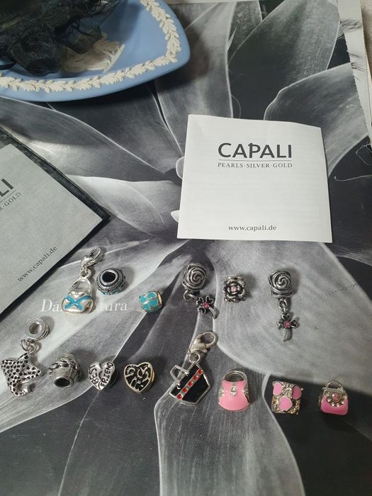 Шарми  за гривни Pandora и подобни  Capalli