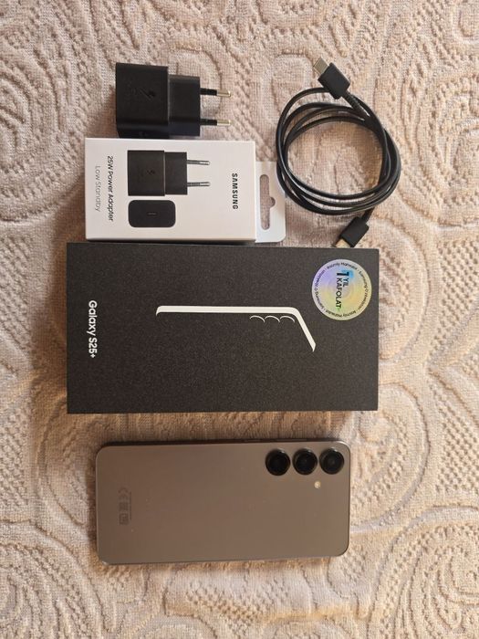 Samsung s25 plus. (s25+) dual sim