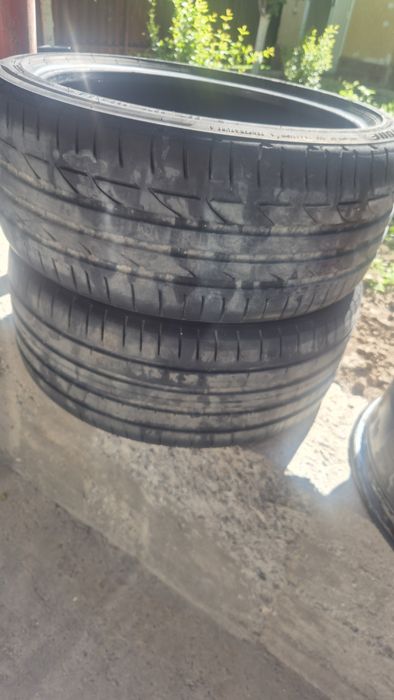 Продам шины 225/40/18