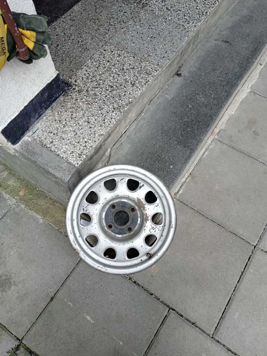 Гуми с джанти 14 VW