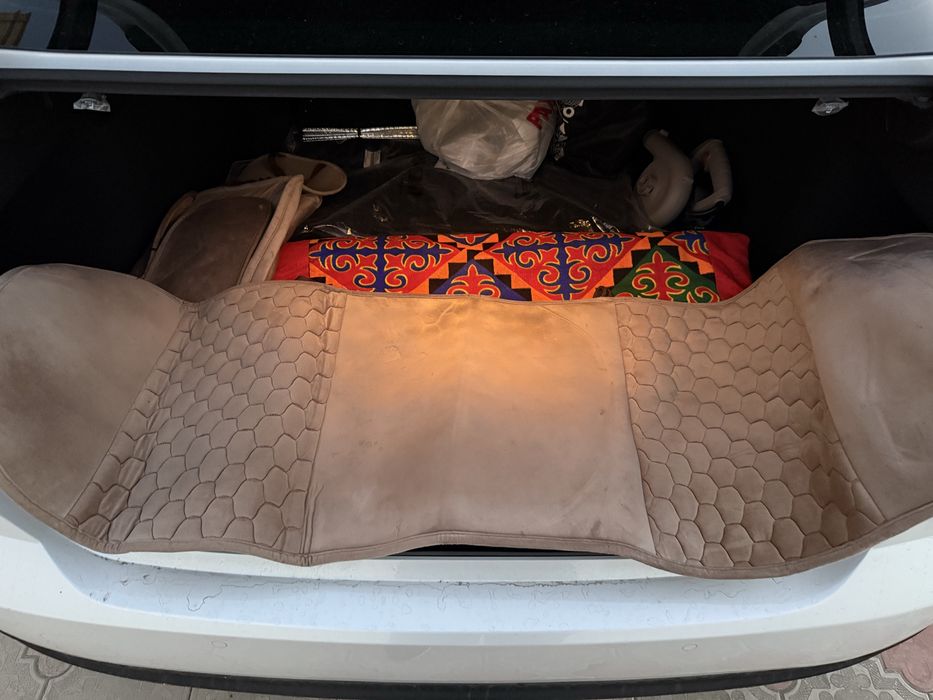 Чехол на автомобиль