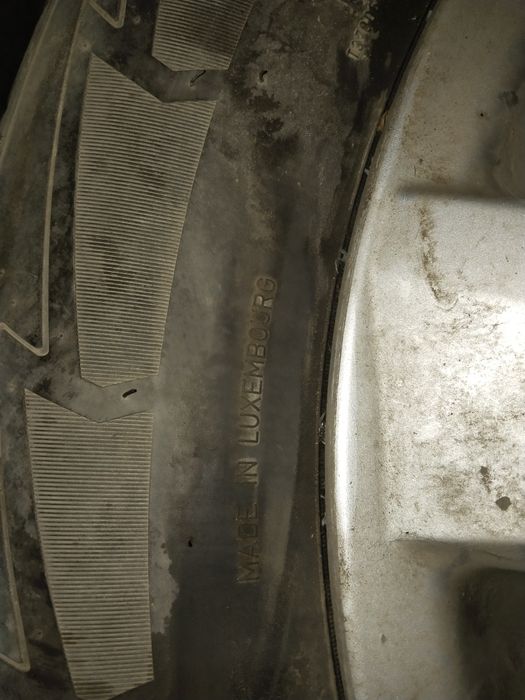 Колесо диск с резиной