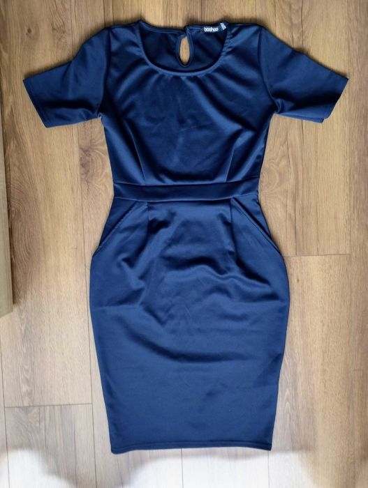 Офис рокля Boohoo, размер 36