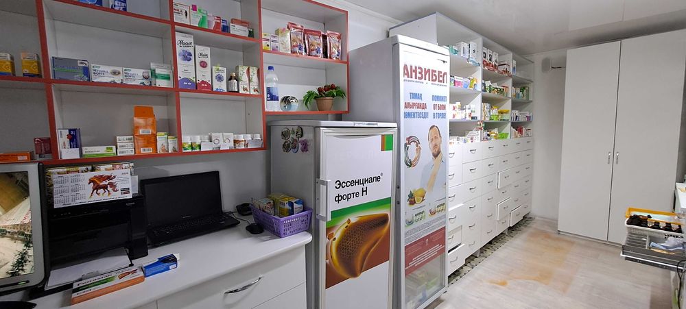 Продам ком. помещение на 1ой линии