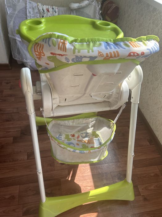 Детский столик для кормление