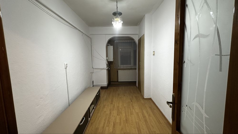 Apartament 3 camere decomandat - Micro 13B - Proprietar