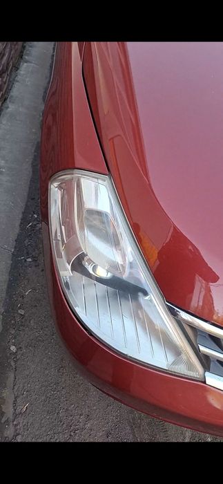 Фары Ниссан тиида