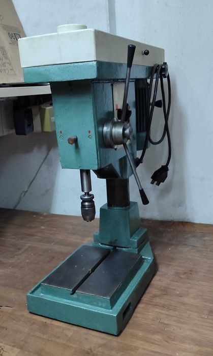 Настолна бормашина ПН161